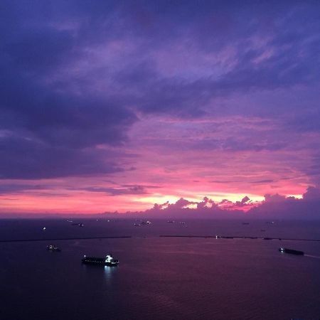 Grand Riviera Suites Manila Exteriör bild