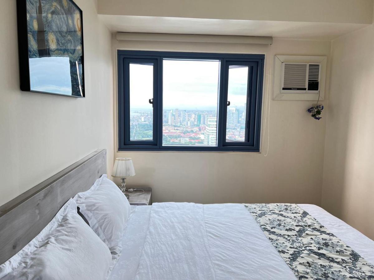 Grand Riviera Suites Manila Exteriör bild