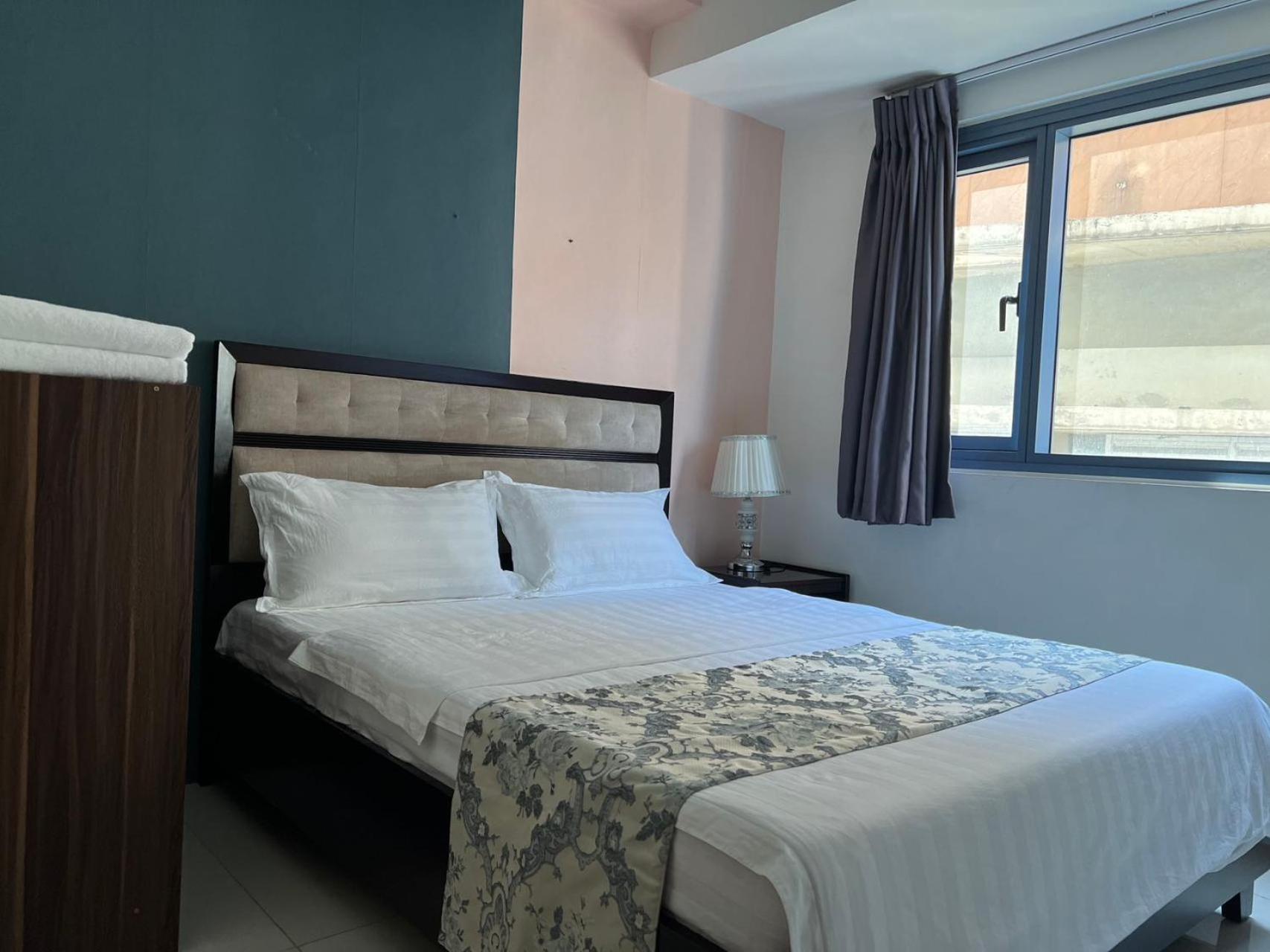 Grand Riviera Suites Manila Exteriör bild